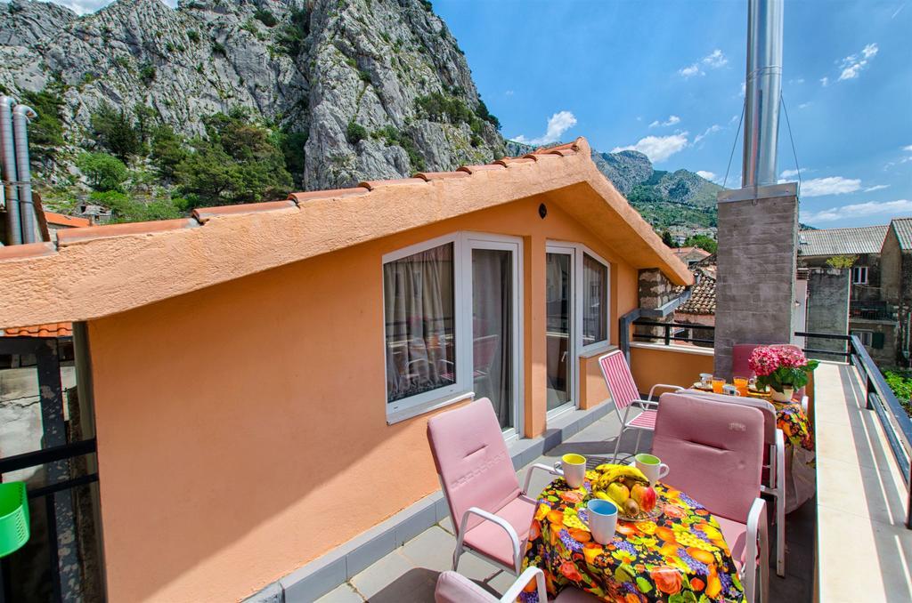 Apartment Mandic Omiš Exterior foto